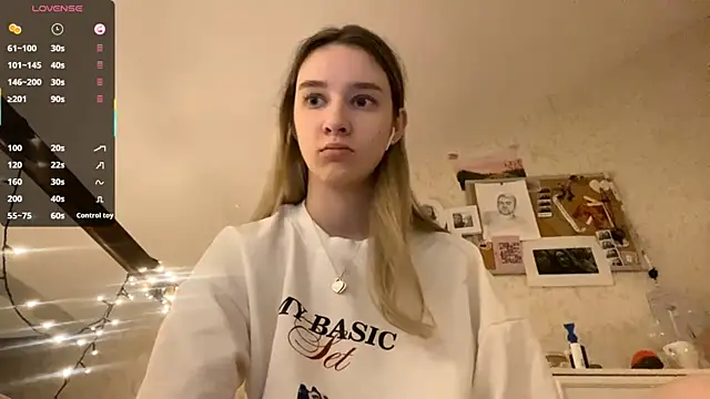 Snapshot of DanaCore chatting on 10-03-25, 05:21 DanaCore online show from 10-03-25, 05:21