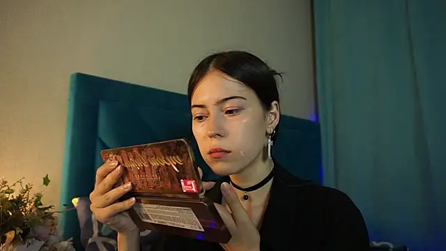 ywixos online show from 09-19-25, 01:56