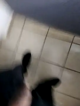 Snapshot of Leofj007 chatting on 10-31-25, 10:44 Leofj007 online show from 10-31-25, 10:44