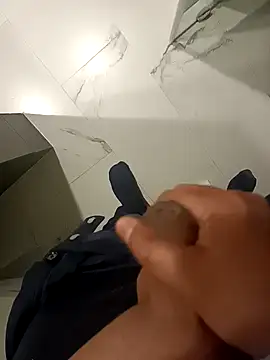 Leofj007 online show from 04-22-26, 12:02