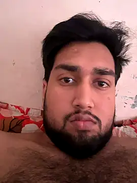 Snapshot of aka_big chatting on 11-19-25, 05:07 aka big online show from 11-19-25, 05:07