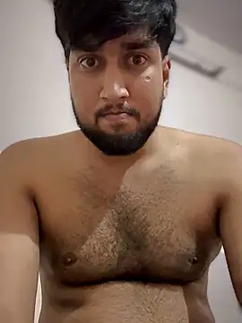 Snapshot of aka_big chatting on 12-18-25, 12:33 aka big online show from 12-18-25, 12:33