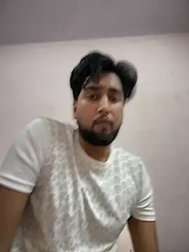 Snapshot of aka_big chatting on 02-11-26, 06:13 aka big online show from 02-11-26, 06:13