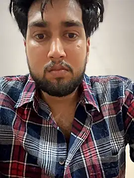 Snapshot of aka_big chatting on 02-19-26, 04:25 aka big online show from 02-19-26, 04:25