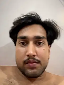 Snapshot of aka_big chatting on 04-07-26, 07:58 aka big online show from 04-07-26, 07:58