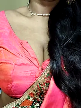 Snapshot of Hotty_Sonali chatting on 09-12-25, 12:22 Hotty Sonali online show from 09-12-25, 12:22