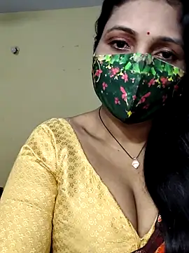 Snapshot of Hotty_Sonali chatting on 09-27-25, 01:10 Hotty Sonali online show from 09-27-25, 01:10