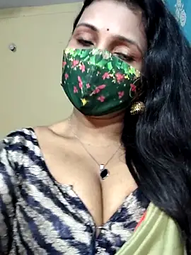 Snapshot of Hotty_Sonali chatting on 11-08-25, 01:06 Hotty Sonali online show from 11-08-25, 01:06