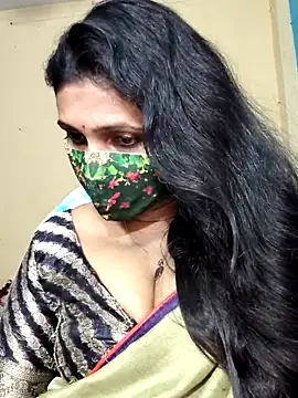 Snapshot of Hotty_Sonali chatting on 11-08-25, 01:11 Hotty Sonali online show from 11-08-25, 01:11