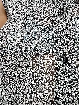 Snapshot of Hotty_Sonali chatting on 03-05-26, 09:22 Hotty Sonali online show from 03-05-26, 09:22