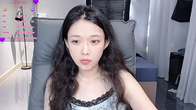 NiNi-baby520 online show from 09-13-25, 06:57