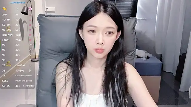 NiNi-baby520 online show from 10-15-25, 07:19