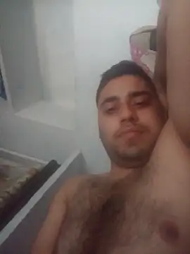 Desirock001 online show from 04-29-26, 01:53