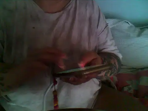 Snapshot of LupeLok chatting on 09-12-25, 02:06 LupeLok online show from 09-12-25, 02:06