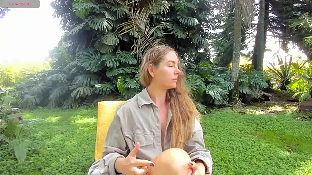 Angiehuston1 online show from 04-18-26, 04:00