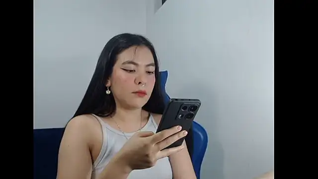 EloiseJun online show from 04-06-26, 05:52