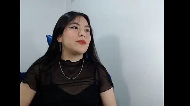 Snapshot of EloiseJun chatting on 05-06-26, 06:41 EloiseJun online show from 05-06-26, 06:41