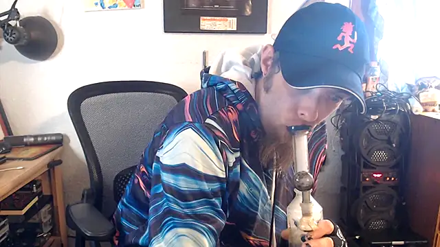 thejuicybacon online show from 10-22-25, 05:45