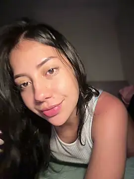 MissCat  online show from 05-19-26, 01:00