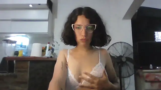 loliporomero online show from 11-06-25, 12:44