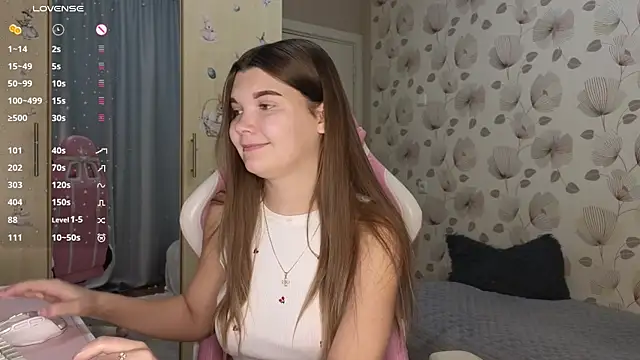  cute ice online show from 09-21-25, 04:25