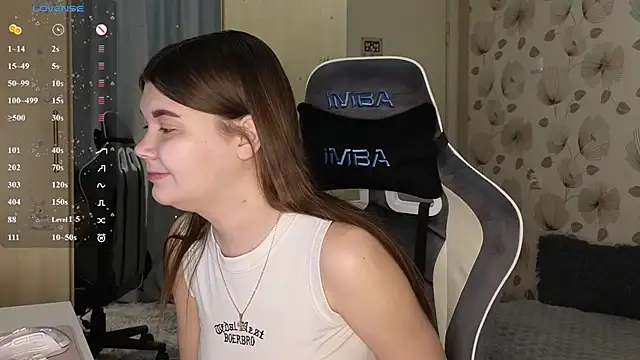  cute ice online show from 03-17-26, 05:44