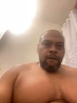 Snapshot of blockboi31 chatting on 06-21-26, 10:40 blockboi31 online show from 06-21-26, 10:40