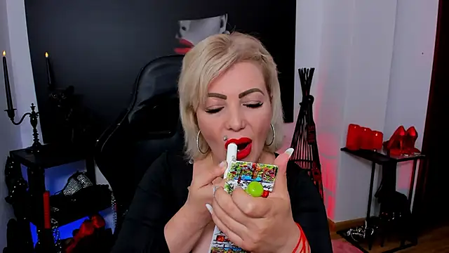 demisweet online show from 03-19-25, 10:33