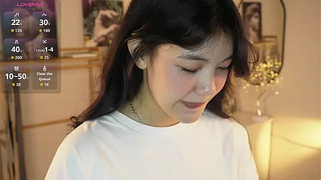 MoiraEger online show from 09-16-25, 05:03