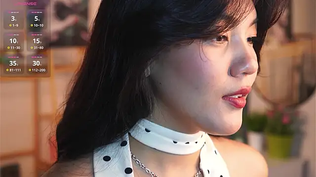 MoiraEger online show from 09-23-25, 05:05