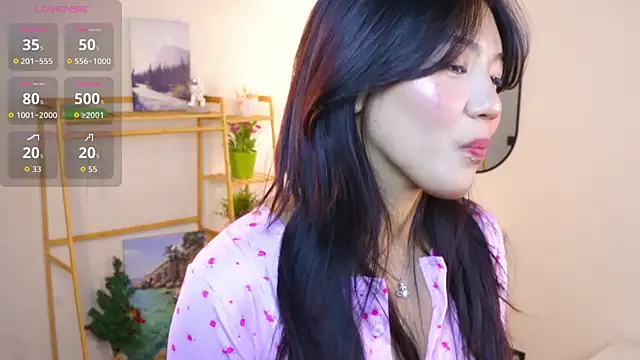 MoiraEger online show from 02-04-26, 04:02