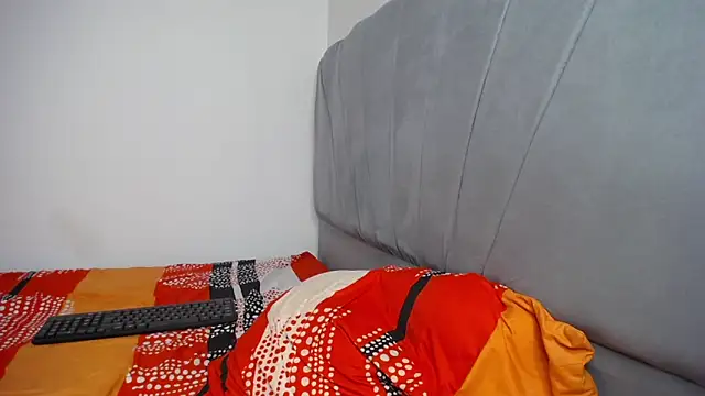 Snapshot of miguelmarcus chatting on 09-27-25, 03:06 miguelmarcus online show from 09-27-25, 03:06