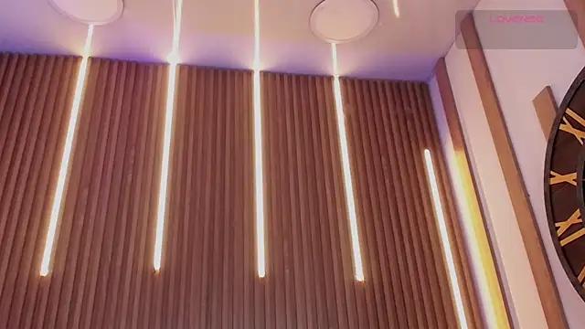 MylaDreams online show from 12-19-25, 03:46