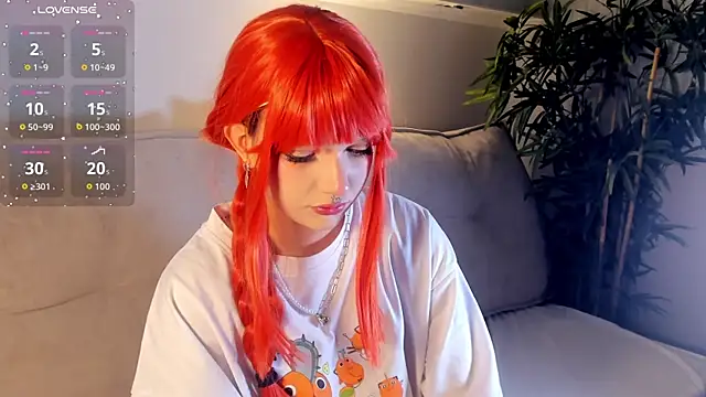 Snapshot of Molly_Platt chatting on 11-27-25, 09:11 Molly Platt online show from 11-27-25, 09:11