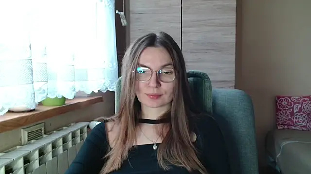 LooveELLYx online show from 12-02-25, 07:36