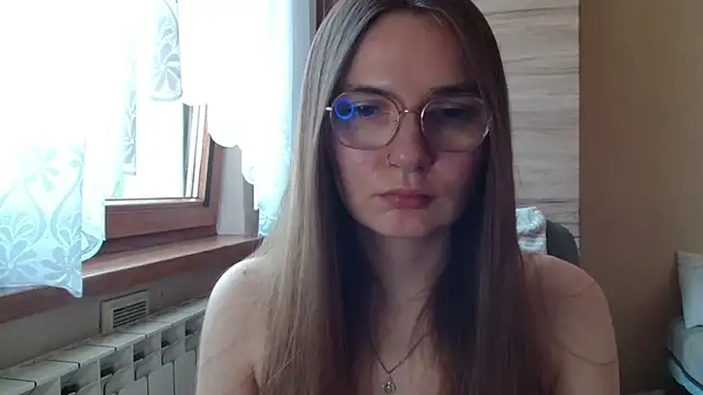 LooveELLYx online show from 06-27-26, 06:29