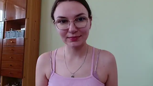 LooveELLYx online show from 07-16-26, 06:30