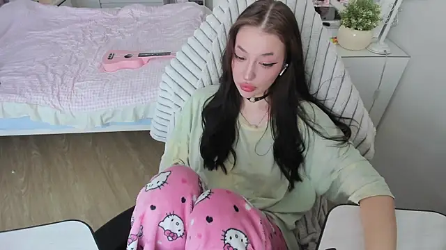 Snapshot of saadnesstyan chatting on 09-21-25, 04:58 saadnesstyan online show from 09-21-25, 04:58