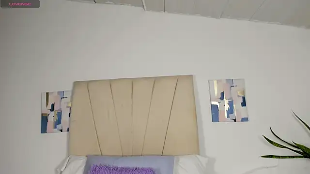 Sophia Ebony online show from 07-24-26, 12:25