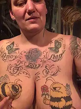 Ich-eben123 online show from 09-17-25, 07:59