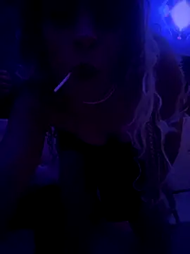 Snapshot of LexieBloom chatting on 09-21-25, 04:47 LexieBloom online show from 09-21-25, 04:47