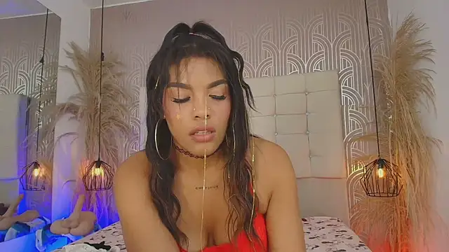 Snapshot of LexieBloom chatting on 02-16-26, 03:46 LexieBloom online show from 02-16-26, 03:46