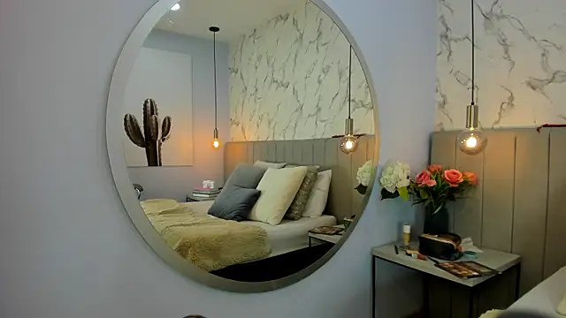 Karlla Brown online show from 11-16-25, 02:11