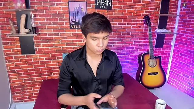 Thiago Kozak online show from 06-09-26, 01:34