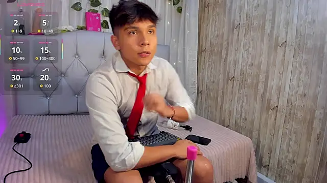 Thiago Kozak online show from 06-12-26, 08:08