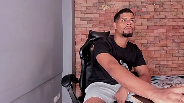 Snapshot of yurgaki_21 chatting on 02-27-26, 07:36 yurgaki 21 online show from 02-27-26, 07:36