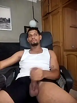 Snapshot of yurgaki_21 chatting on 03-05-26, 02:40 yurgaki 21 online show from 03-05-26, 02:40