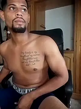 Snapshot of yurgaki_21 chatting on 03-10-26, 04:17 yurgaki 21 online show from 03-10-26, 04:17