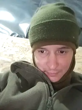 Snapshot of Odecca11 chatting on 11-21-25, 01:21 Odecca11 online show from 11-21-25, 01:21