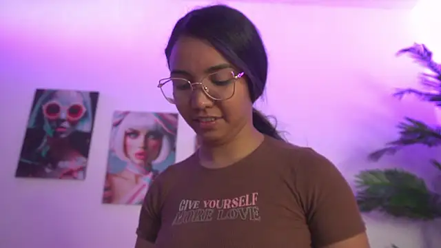 pocahotass 11 online show from 09-11-25, 11:10